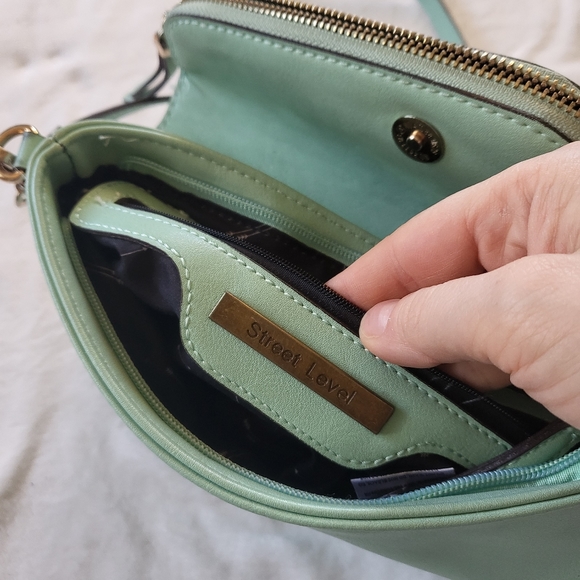 Purse and sandal set Paprika and Street Level mint green beaded fabric - Picture 11 of 12